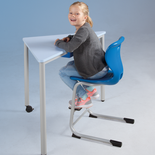 Ergostar Step! Schulstuhl mit verstellbarer Fußraste Sitzfläche Groß und Sitzschalenfarbe Rot