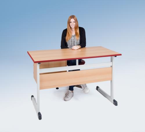 Lehrertisch aus Melamin mit 3 Schüben außen B/H: 130x65 cm, ohne Schloß, mit Ablage