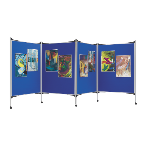 Mobile Stellwand bestehend aus 4 Tafelflächen auf Rollen Maße Tafelfläche: B/H: 120x150 cm, Gesamthöhe: 192 cm
